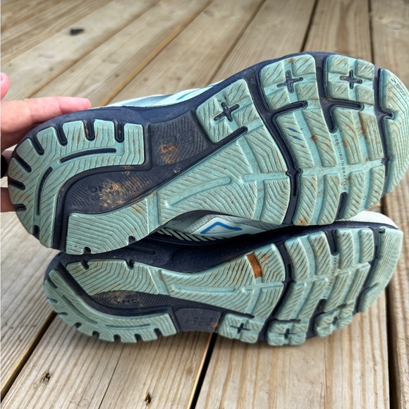 Women’s Brooks Adrenaline GTS 23 10 wide - Picture 7 of 7